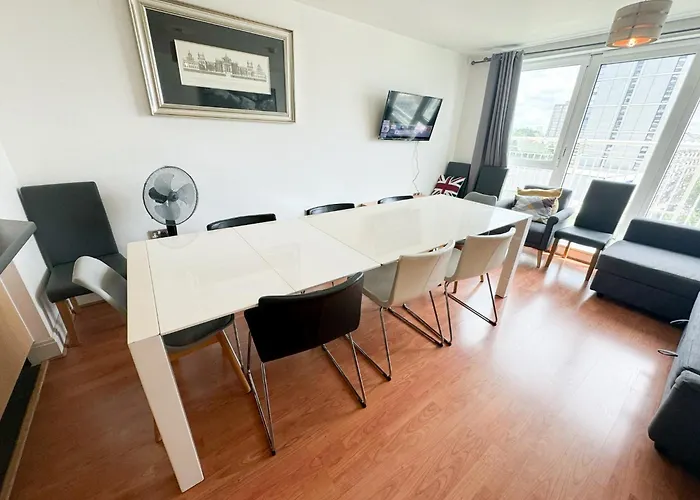 Flat 25